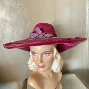 GORGEOUS 1930s' FUCHSIA VELVET WIDE BRIM HAT + LAVENDER GROSGRAIN TRIM
